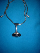 Vintage Jewelry Modern Design Pendant Necklace - £11.00 GBP