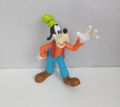 Disney Goofy Waving 3.5&quot; Collectible Figure - £6.10 GBP