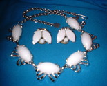 Thrmoset white necklace and earrings front thumb155 crop