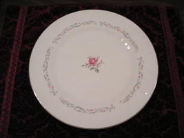 Royal Swirl Fine China Dinner Plate - £5.58 GBP