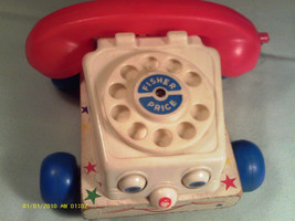 (M5) VINTAGE FISHER PRICE TOY PHONE - $5.58