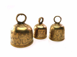 Lot of Three  (3) Etched Brass Bells 1960s Three Graduated Sizes Table Home Disp - £22.60 GBP