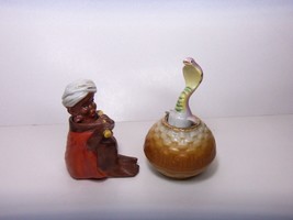 Royal Sealy Snake Charmer &amp; Cobra Nodder Salt &amp; Pepper Shakers Vintage Unused - £107.30 GBP