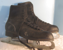 Vintage MENS BLACK FIGURE Ice Skates  Steel Canada SIZE 11 - £28.77 GBP
