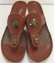 Clarks Artisan Collection Brown Leather Studded Wedge Thongs Sandals Women&#39;s 6M - £10.85 GBP