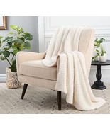 Barefoot Dreams CozyChic 54&quot; x 72&quot; Throw in Cream  OPEN BOX - £154.71 GBP