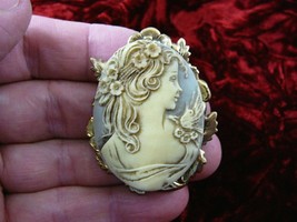 (CL15-6) Lacy LADY woman BIRD ivory + gray oval CAMEO floral brass Pin Pendant - £27.23 GBP