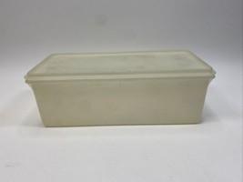 Tupperware Bread Box Keeper with Lid Sheer Clear 606-1 Vintage - £22.41 GBP