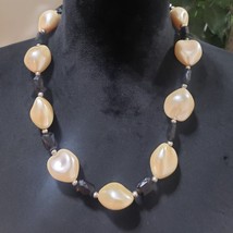 Women Fashion Vintage Chunky Big Cream Lucite Beads Black Stones Beaded Necklace - £21.79 GBP
