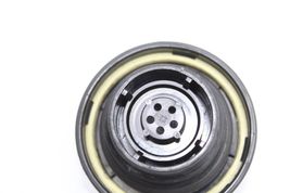 98-00 NISSAN FRONTIER FUEL TANK CAP Q3886 image 8