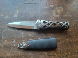 Knights Collection Sgian Dubh With Scabbard - $98.99