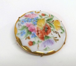 Vintage Handpainted 2&quot; Round Pin Brooch Signed Regency Granny Core Grandma - £11.13 GBP