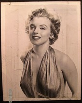 Marilyn Monroe ( Rare Vintage Candid Photo 1950,S To 1960,S) Monroe Stills - £155.97 GBP