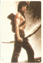 ⭕VTG card pocket calendar 1986 SYLVESTER STALLONE (RAMBO) film actor - $6.07 CAD