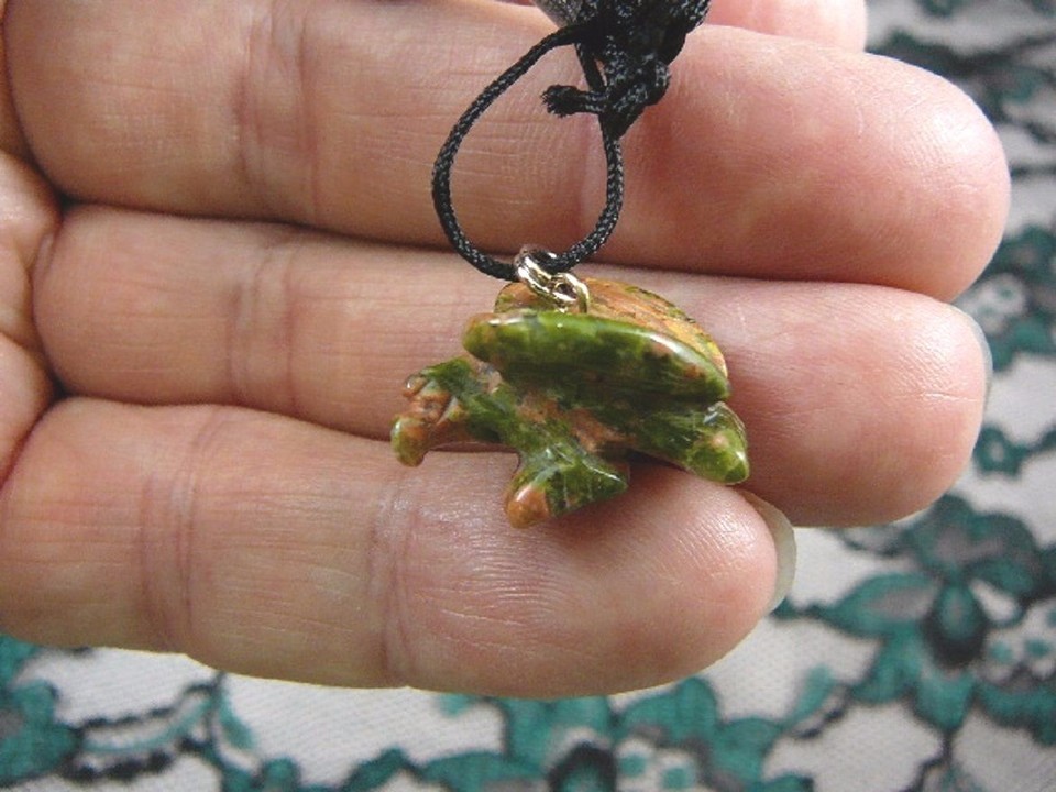 (an-eag-5) little Bald EAGLE Green orange carving Pendant NECKLACE FIGUR... - $8.00
