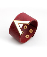 Gold V Charm Leather Bracelet - £6.45 GBP+