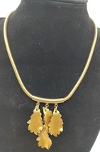 Vintage Necklace Goldtone Dangle Leaves on Goldtone Chain - £11.62 GBP