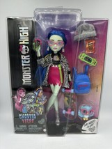 Mattel Monster High Ghoulia Yelps Doll with Accessories New with Box - £18.97 GBP