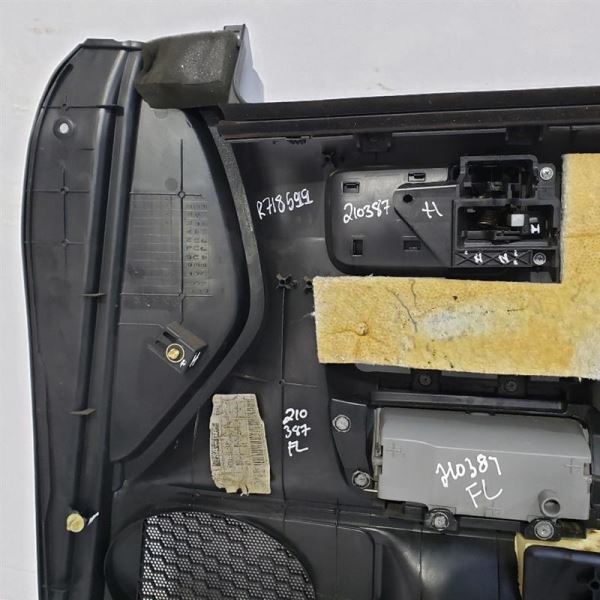 Front Left Interior Door Panel Has Wear OEM 2007 Toyota Tundra Item image 6