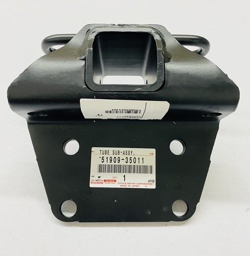 GENUINE TOYOTA LEXUS 4RUNNER GX470 TOWING TRAILER HITCH PLATE 51909-35011 - $177.06