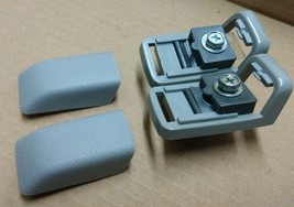 97-01 CRV/ 94-01 INTEGRA Interior Roof Grab Handle End Cap Cover OEM 2PC... - $427.23 MXN