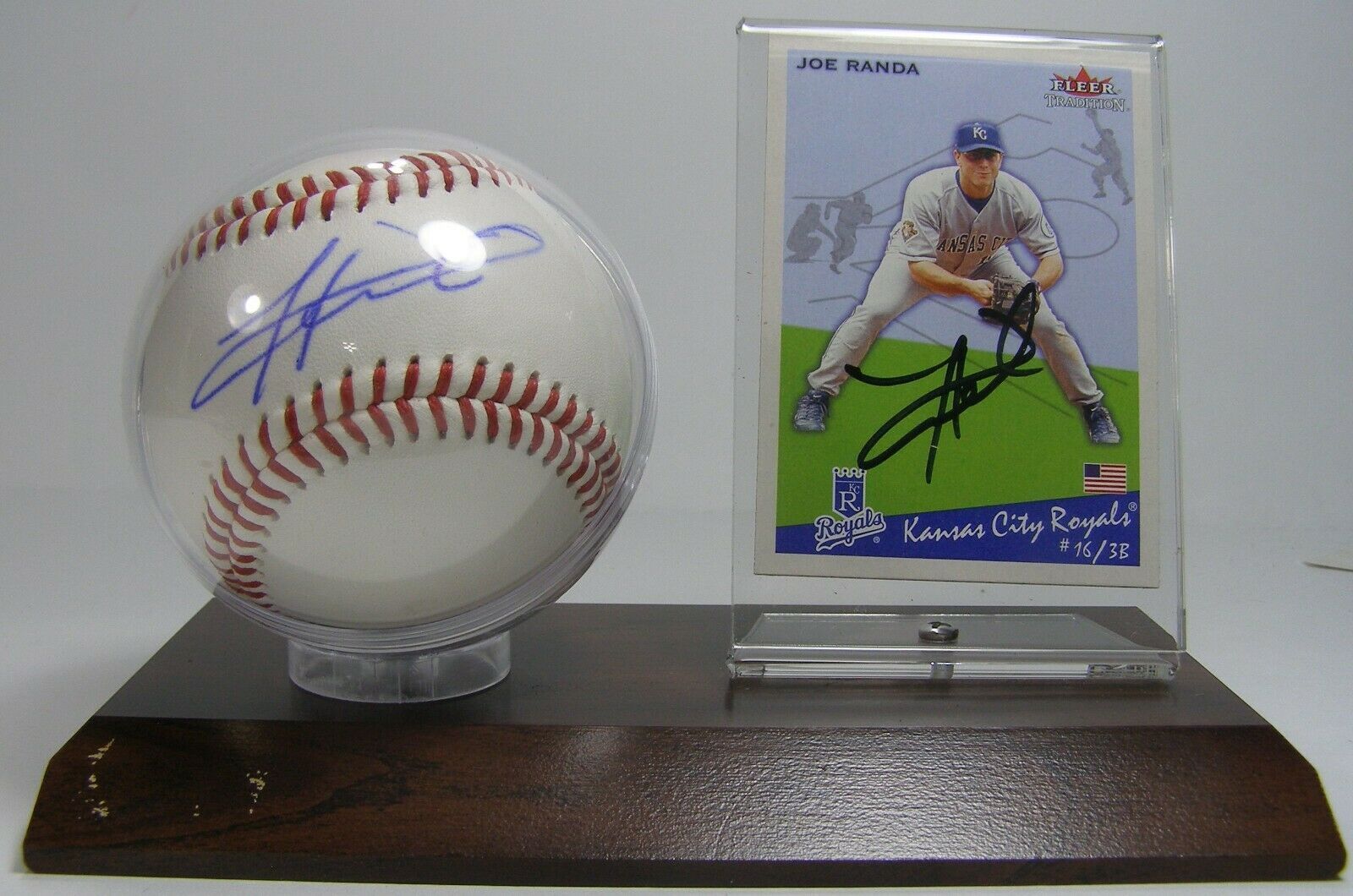 Fleer Royals Joe Randa #342 Ball &amp; Card in Holder TCC Collectibles NFSHQ... - $34.99
