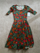 New LuLaRoe Nicole Dress Size Extra Small Solid Red Grn Rose Roses Scoop Neck - £18.17 GBP