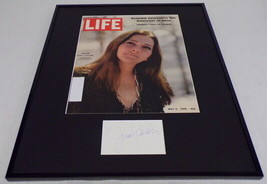 Judy Collins Signed Framed 16x20 1969 Life Magazine VINTAGE Cover Display - £115.97 GBP