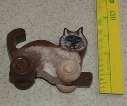 Vintage Hand Painted Wooden Folk Art Cat Pull Toy Figurine - £7.39 GBP