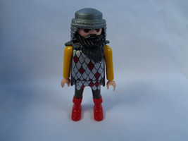 Vintage 1993 Playmobil Replacement Castle Knight Figure w/ Red Boots - £1.98 GBP