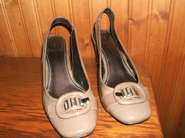 Linea Paolo Womens Brown Patent Buckle Toe Slingback Heels Shoe Size 7.5M - $19.75