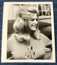 Vintage Linda Vaughn Miss Hurst B/W Photograph Photo 928A - £6.19 GBP