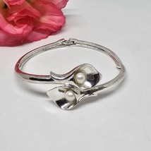 Avon Calla Lily Bangle Bracelet Silver Tone Faux Pearl Accents - £11.98 GBP