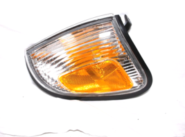 Side Marker Light For Toyota Tacoma 1998-2000 driver Side - $9.01