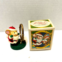 Vintage Avon 1982 Melvin P Merrymouse Reflection of Christmas Charm Ornament - $10.62