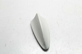 2006-2008 BMW 750i 750Li E66 EXTERIOR ROOF SHARK FIN ANTENNA COVER P8480 image 2