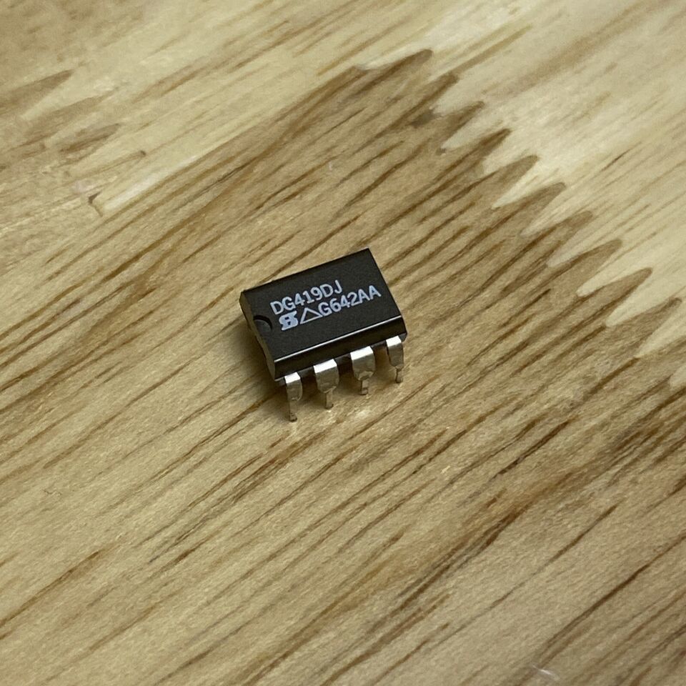 Vishay DG419DJ IC Precision CMOS Analog Switches - $1.94