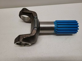 Dana Holding Corporation Spicer 6-82-1291 Yoke Shaft 6313184 - $646.50 CAD