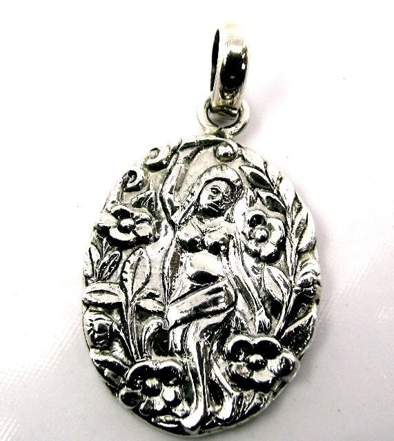 Embossed girl image inscribed 925 sterling silver pendant - £52.18 GBP