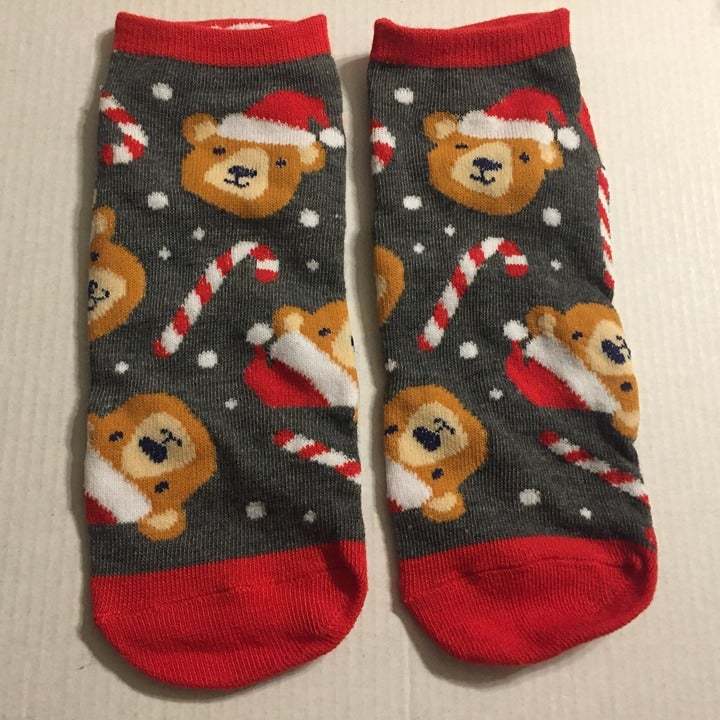 Women&#39;s Holiday Santa Bear Low Cut No Show Socks Shoe Size 4-10 - $3.95