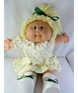 Cabbage Patch Doll Kid Girl With Blonde Yarn Hair Green Eyes Dressed sho... - $27.15 CAD