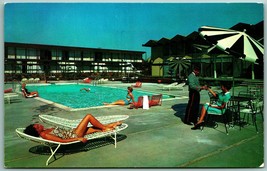 Poolside Hyatt House Hotel Seattle-Tacoma Washington WA UNP Chrome Postcard G5 - £5.38 GBP
