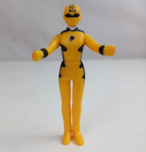 B. 2007 Bandai Power Rangers Jungle Fury Yellow Cheetah Ranger 3.5&quot; Vinyl Figure - £12.98 GBP