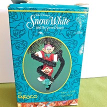 Enesco Disney Merry Little 2 Step Ornament Dopey Sneezy Dancing Snow White   - £5.43 GBP