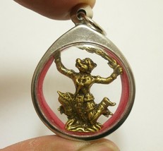 Lord Hanuman Monkey Raise Flag Muay Thai Locket Amulet Strong Protection Pendant - £30.60 GBP