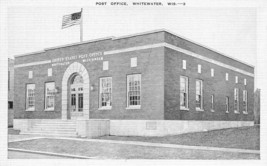 WISCONSIN WHITEWATER POST OFFICE POSTCARD L25 - £5.83 GBP