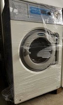 Wascomat Front Load Washer Coin Op 20LB, 208-240V, S/N: 00521/0404737 [Refurb.] - £1,661.86 GBP