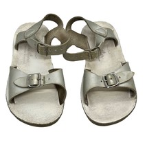 Sun-Sans Saltwater Sandals by Hoy Silver Leather Girls Sz 12 - $11.52