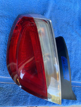 09-12 Lincoln MKS Rear Left Driver Side Tail Light Lamp OEM - $80.10