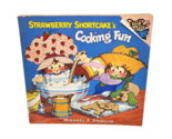 VINTAGE 1980 STRAWBERRY SHORTCAKE COOKING FUN RANDOM HOUSE PICTURE BOOK - $17.10
